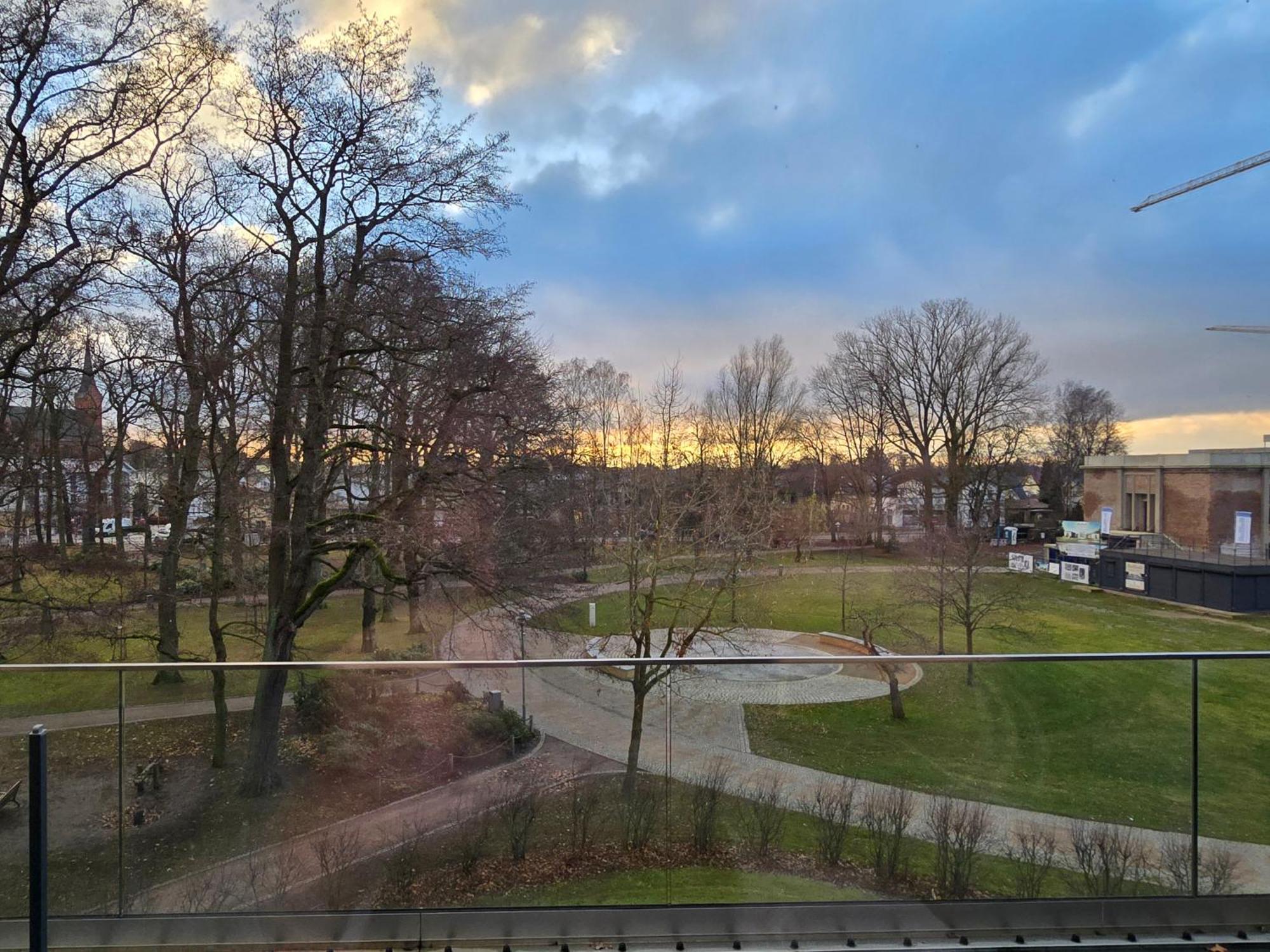 Hotel Am Kurpark Зиновиц Екстериор снимка